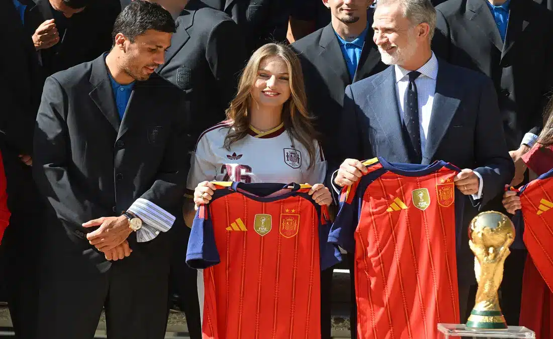 احتفالات إسبانيا بكأس العالم 2026: الأميرتان تتخليان عن البروتوكول