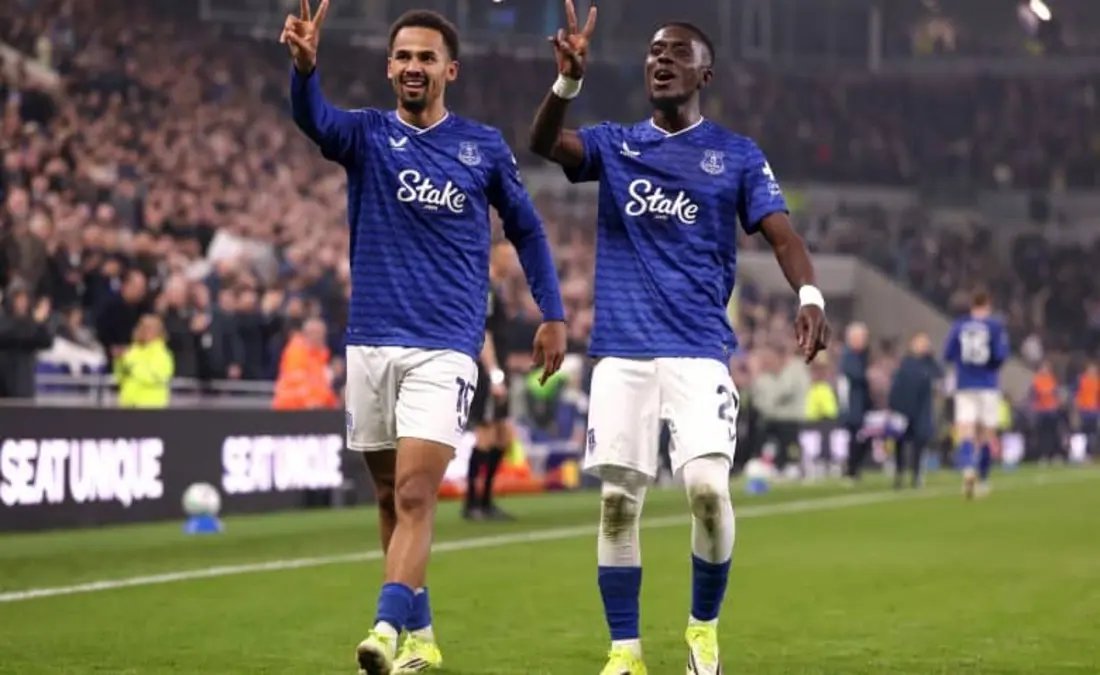 الهلال السعودي يخطط للتعاقد مع إليمان ندياي كبديل لديمبيلي