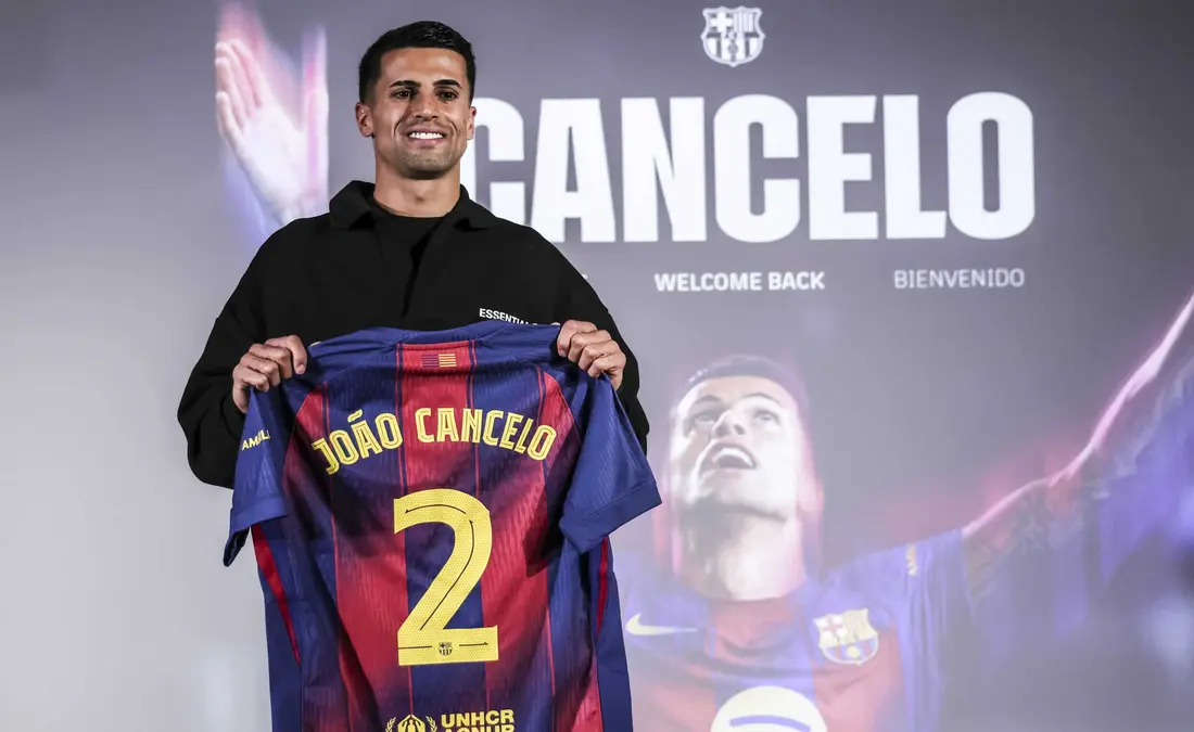 مستقبل جواو كانسيلو مع برشلونة بعد المخالصة مع الهلال